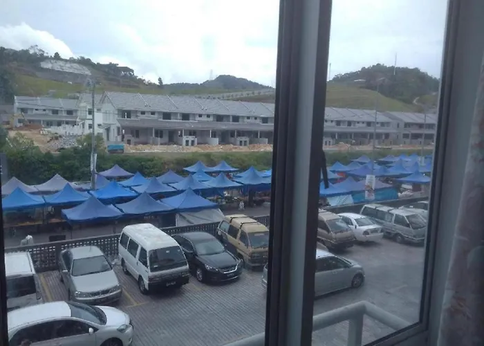 Mariana Barrington Square Goldenhills Pasar Malam Cameron Highlands